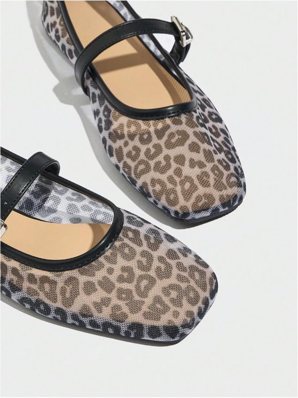 Women's Black Mesh Comfortable Trendy Square Closed Toe Mary Jane Ballet Flats - Picture 3 of 5